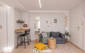 Roomaki - New & Stylish Studio In The Center With Parking